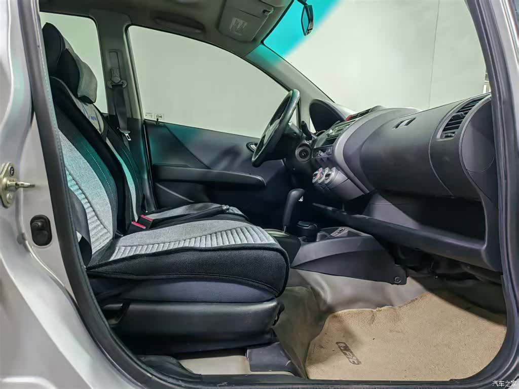 Honda Fit, 2007 7