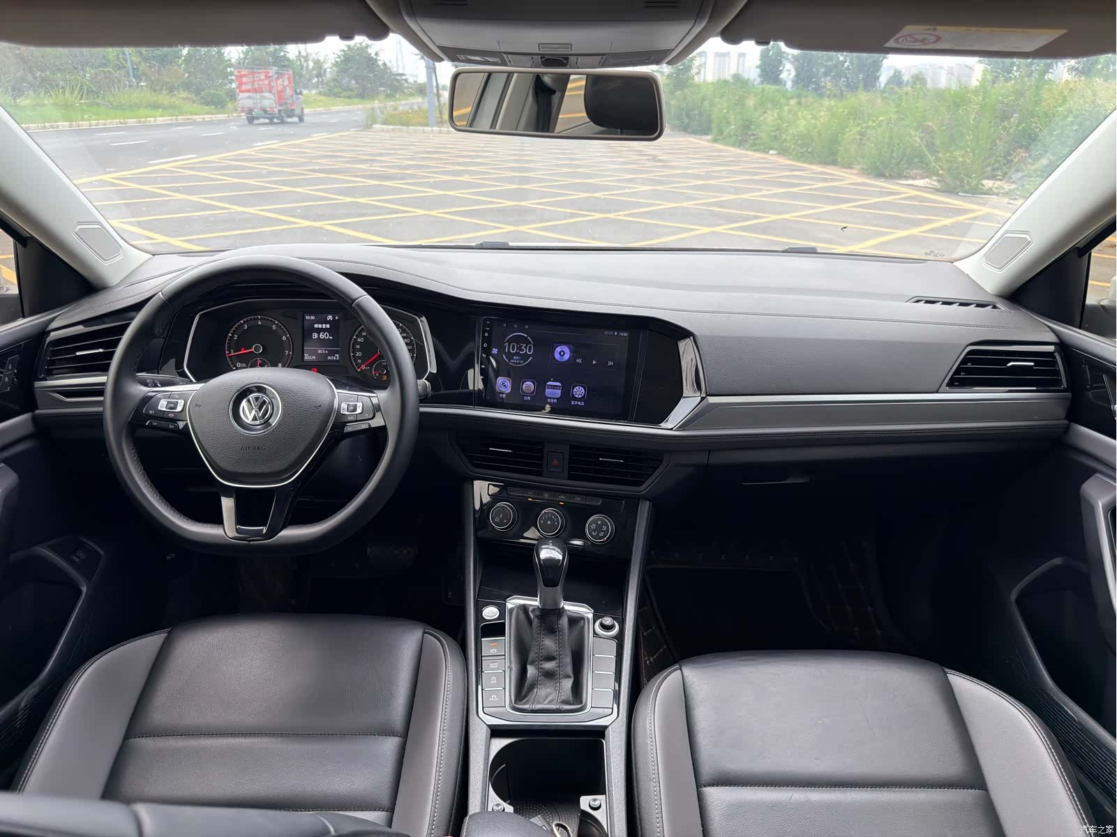 Volkswagen Sagitar, 2020 9
