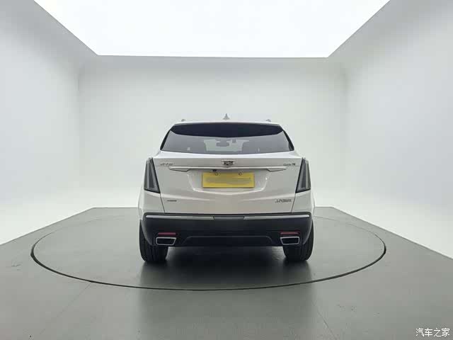 Cadillac XT5, 2023 все фото