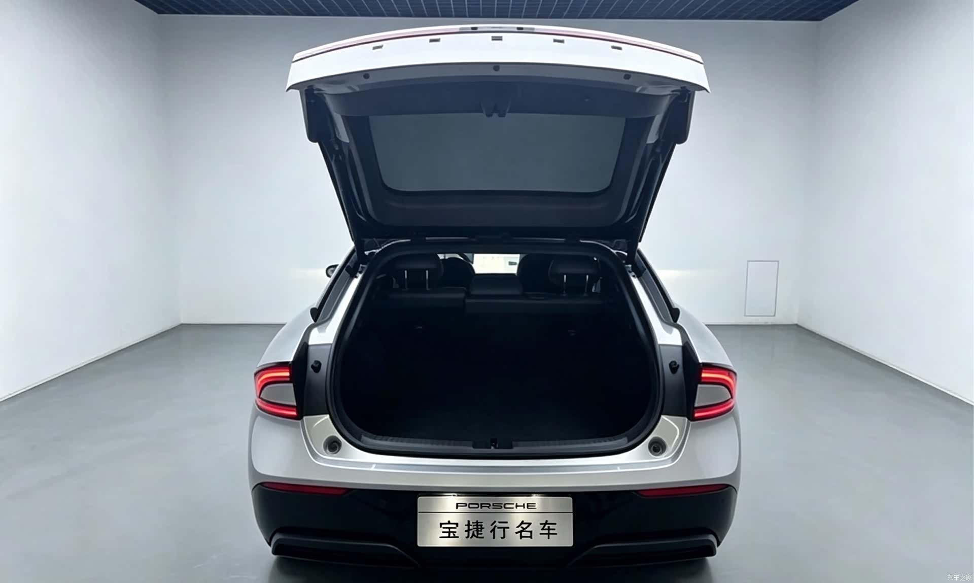 Xpeng P7, 2025 7