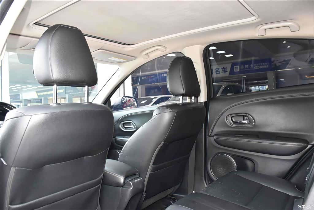 Honda Vezel, 2015 8