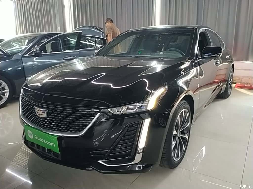 Cadillac CT5, 2023 2