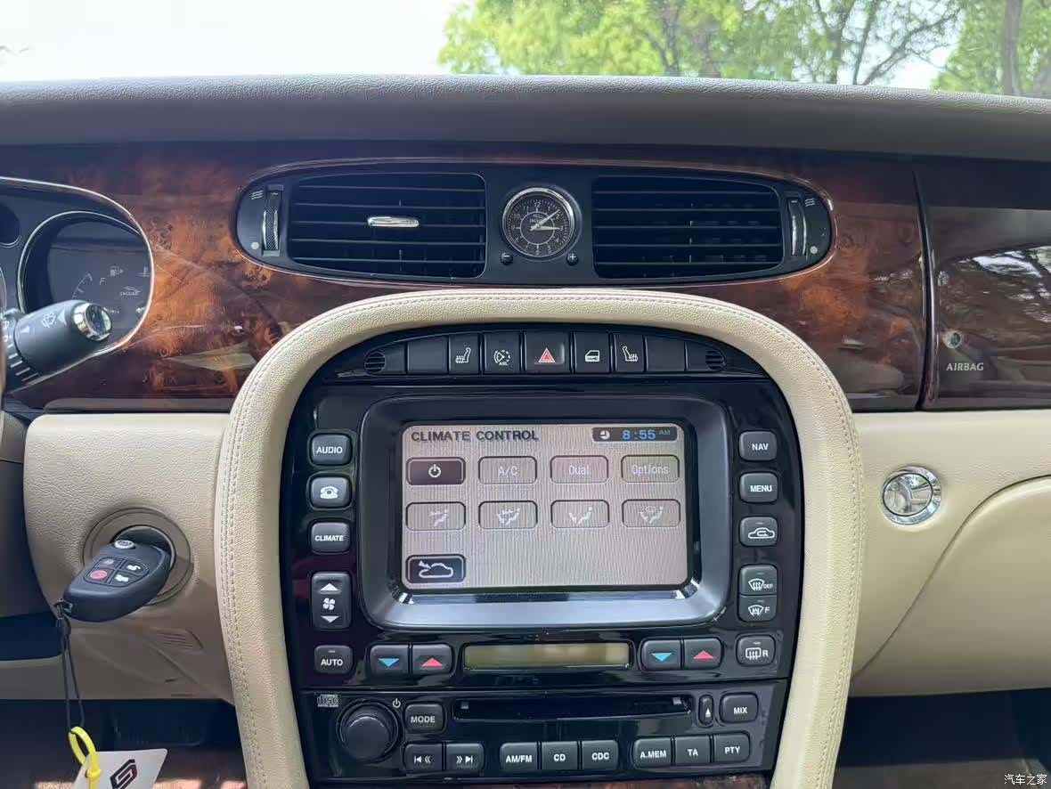 Jaguar XJ, 2007 11