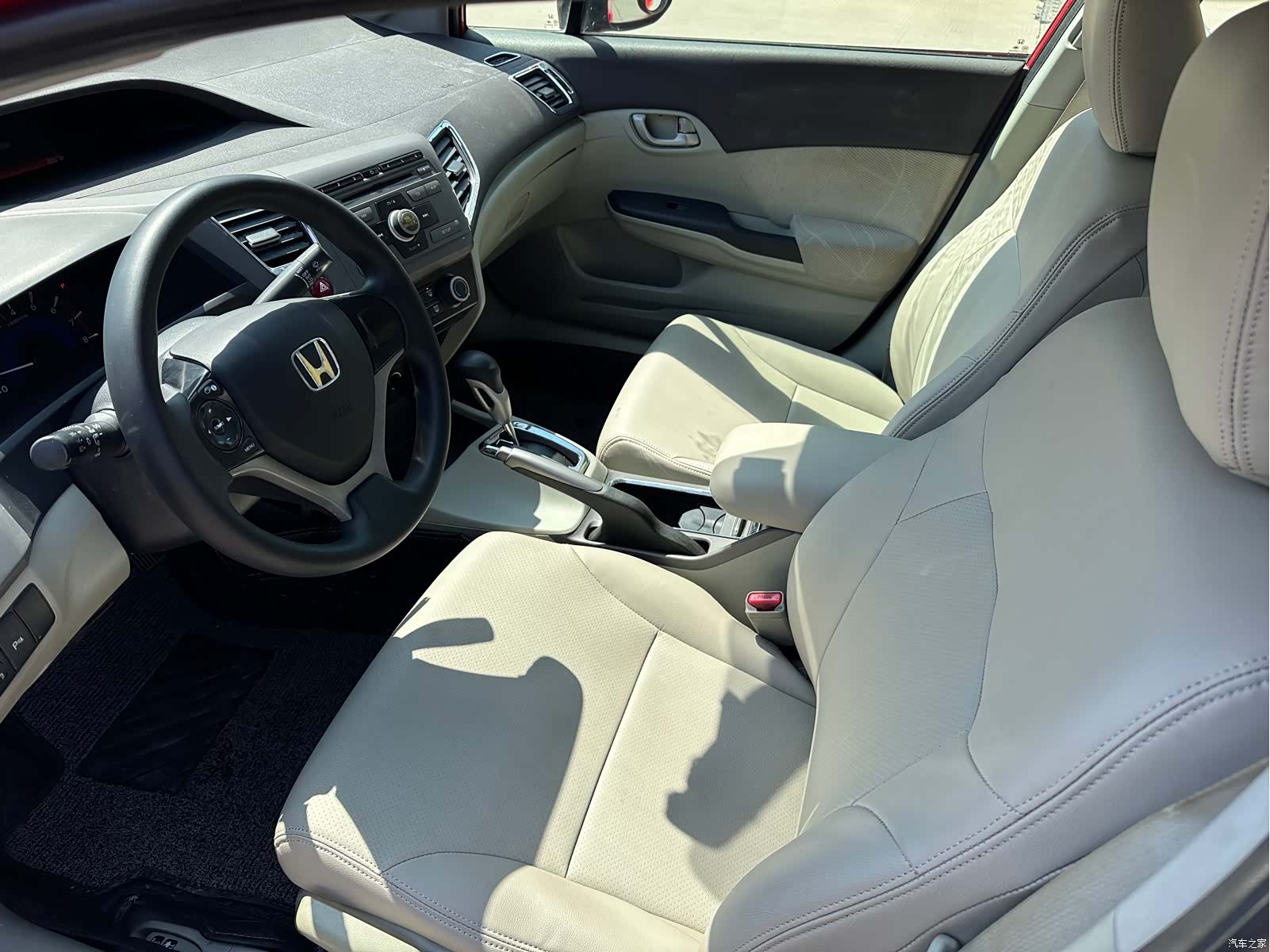 Honda Civic, 2012 6