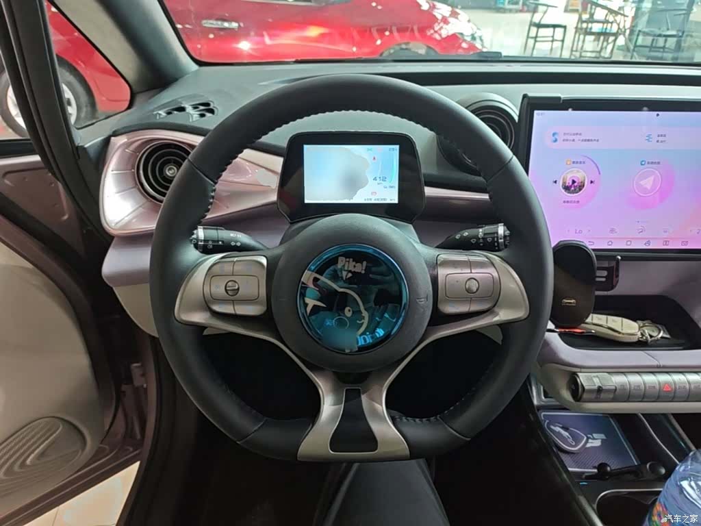 BYD Dolphin, 2023 11
