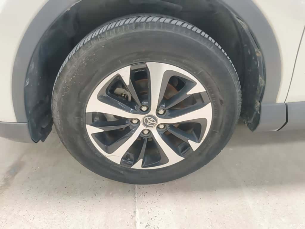 Toyota RAV4, 2018 23