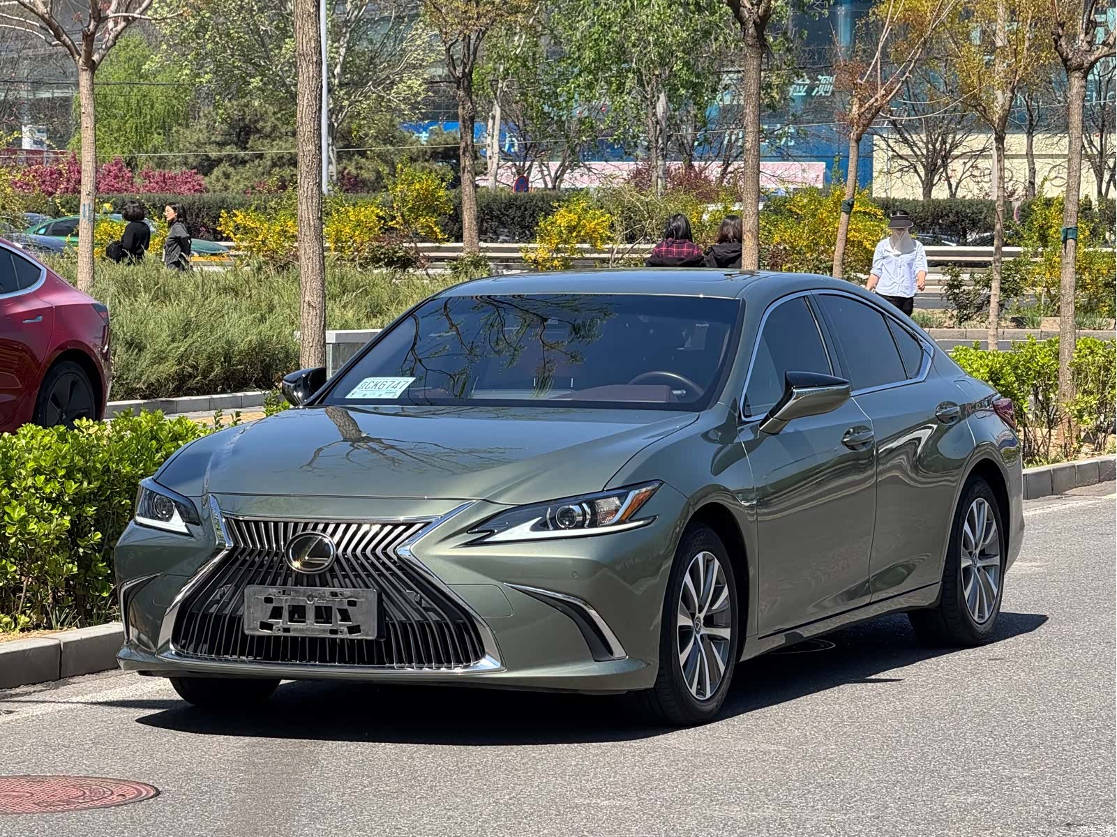 Lexus ES