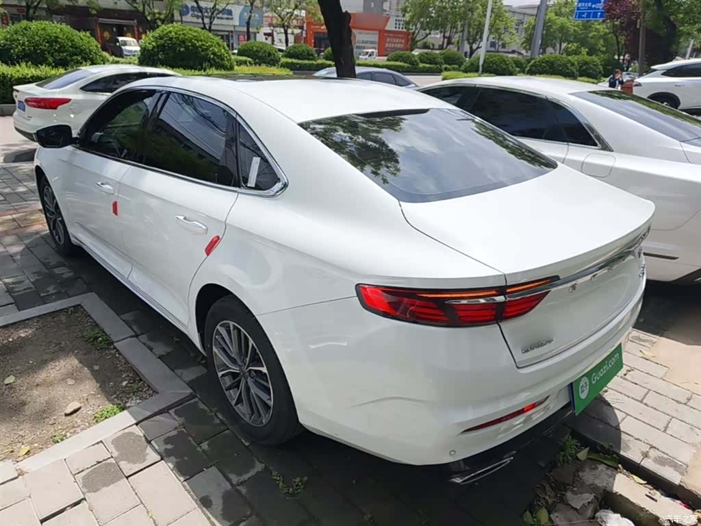 Geely Preface, 2022 все фото