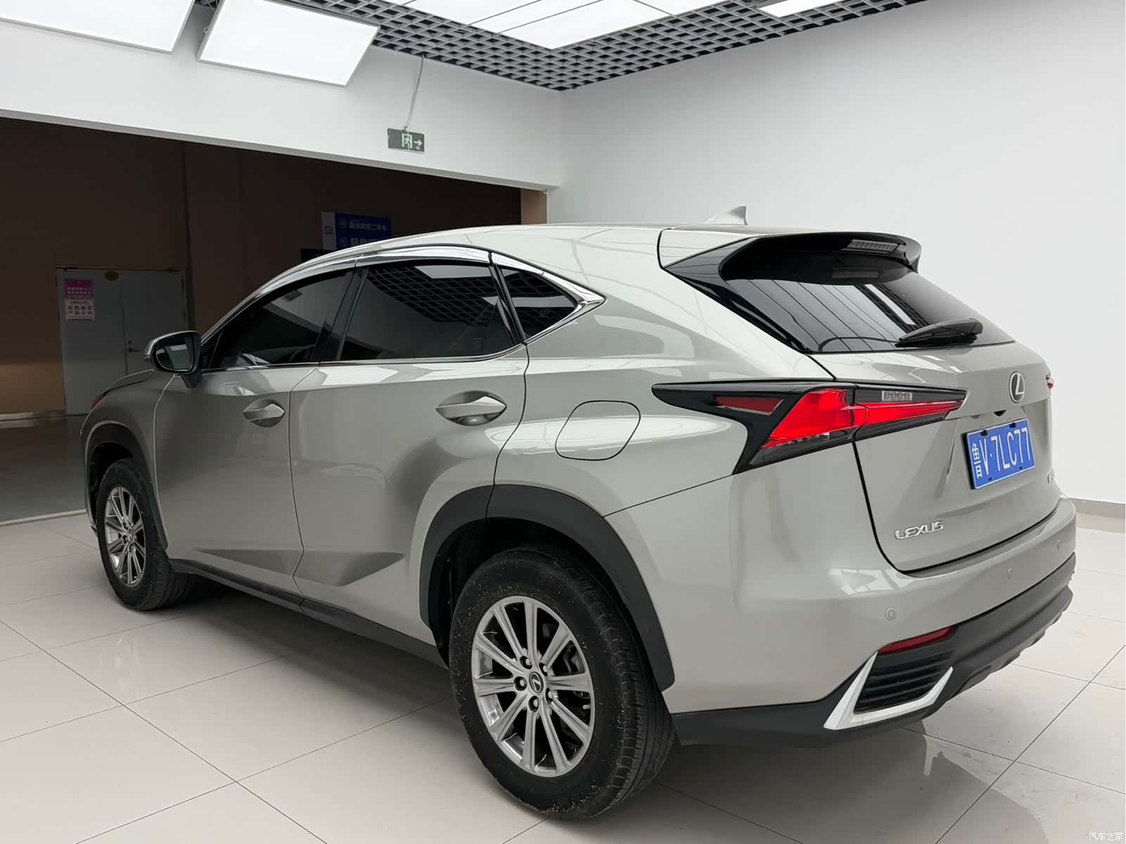 Lexus NX, 2020 6