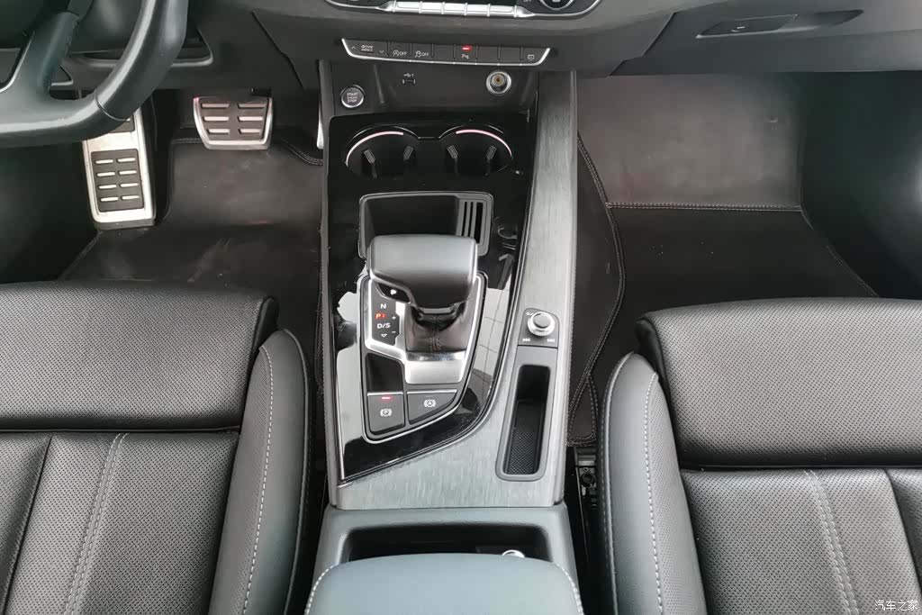 Audi A4L, 2023 16