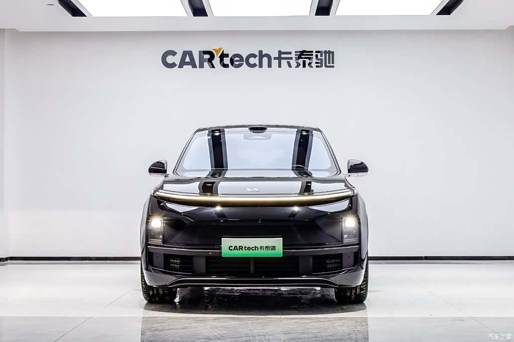 Li Auto L8, 2025 32