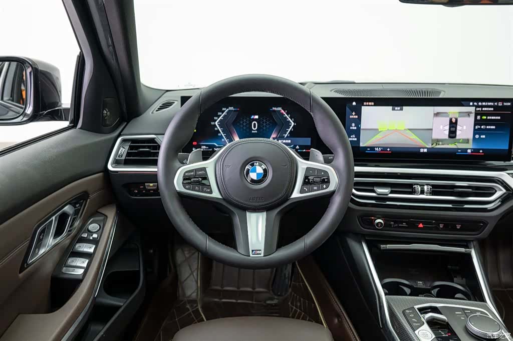 BMW 3 Series, 2023 18