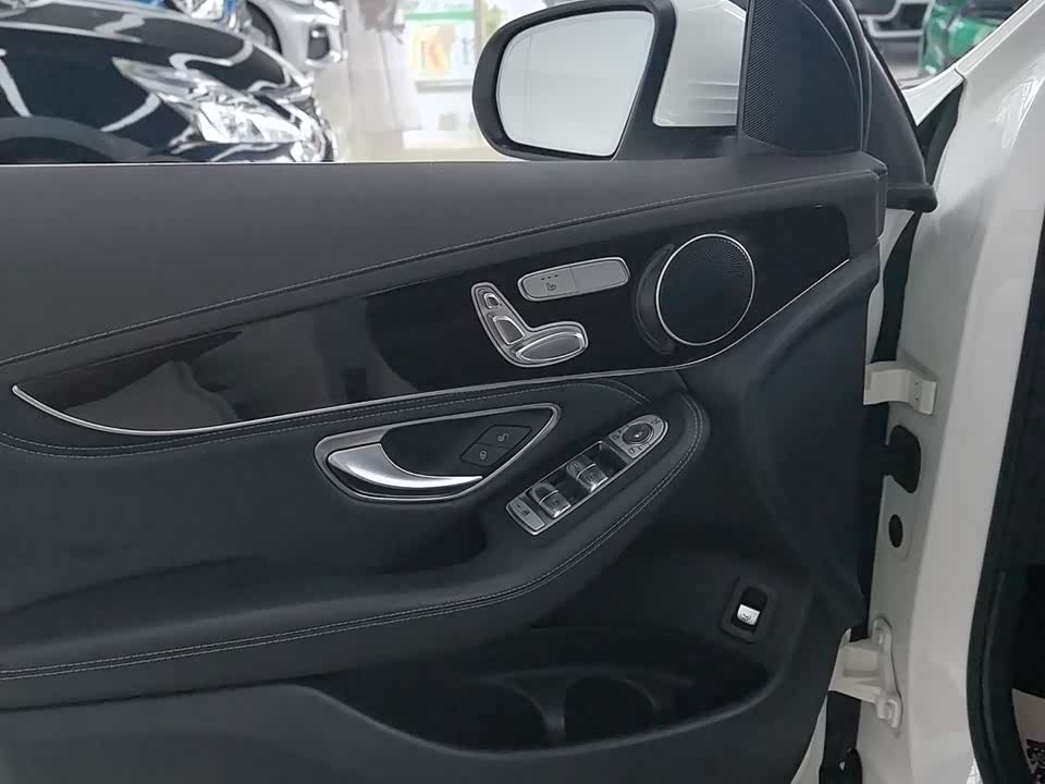 Mercedes-Benz GLC Mercedes-Benz GLC