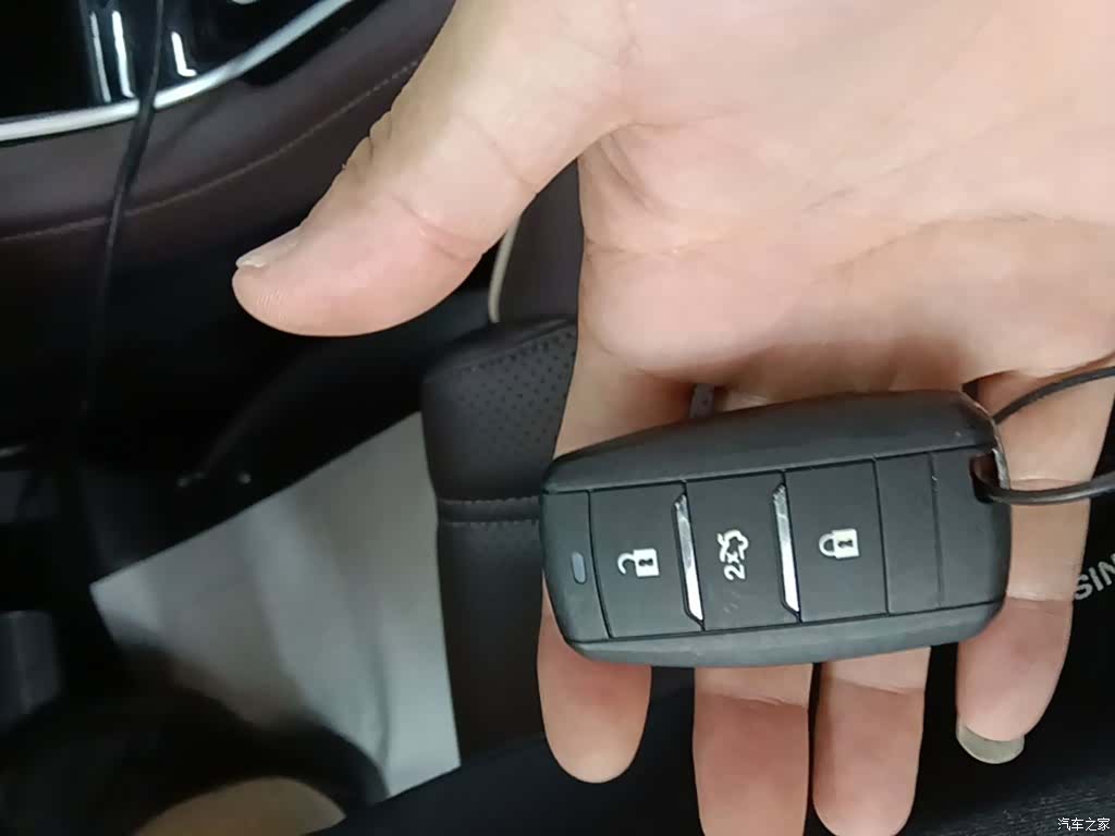 Changan CC, 2018 17
