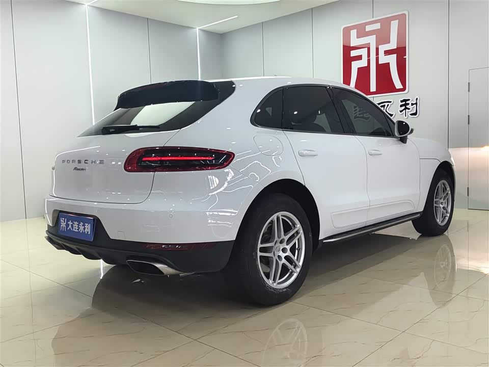 Porsche Macan Porsche Macan