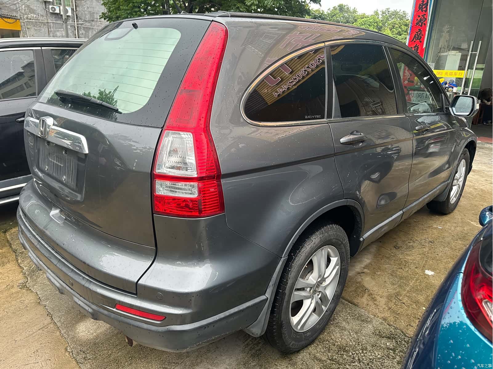 Honda CR-V, 2011 3