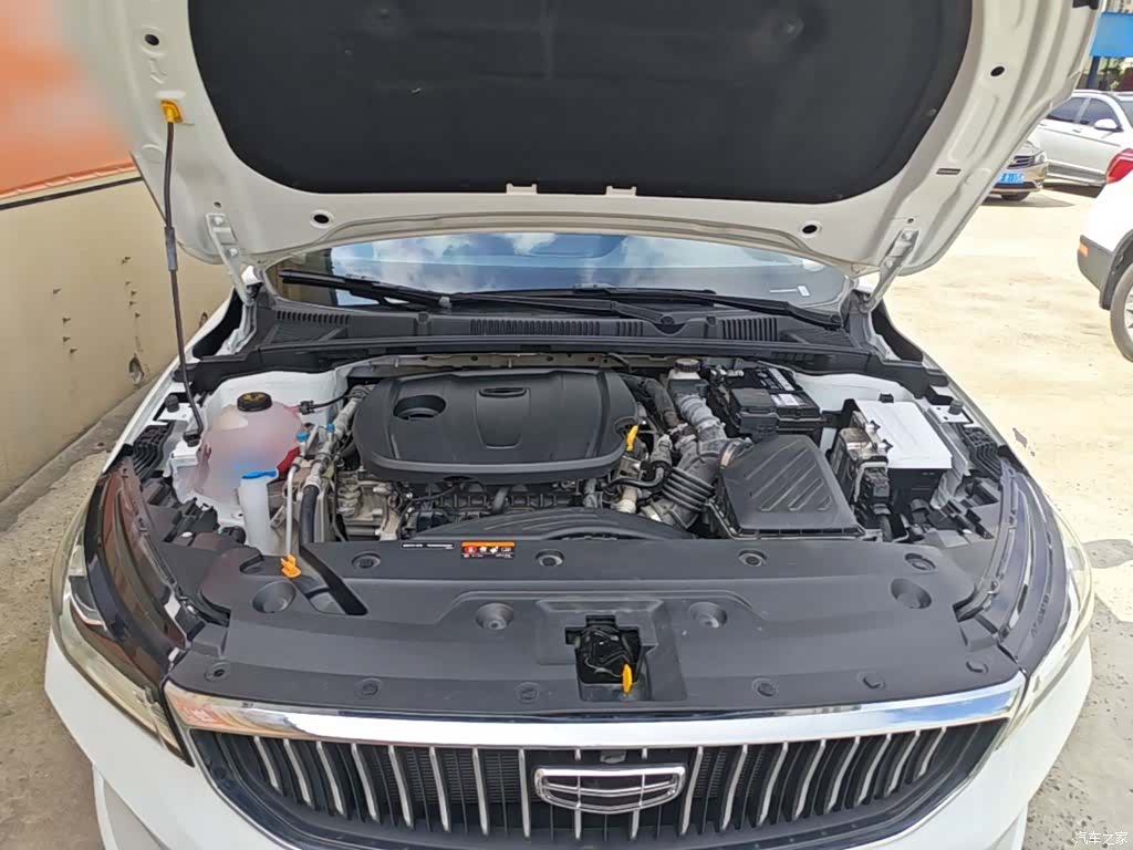 Geely Emgrand, 2024 20
