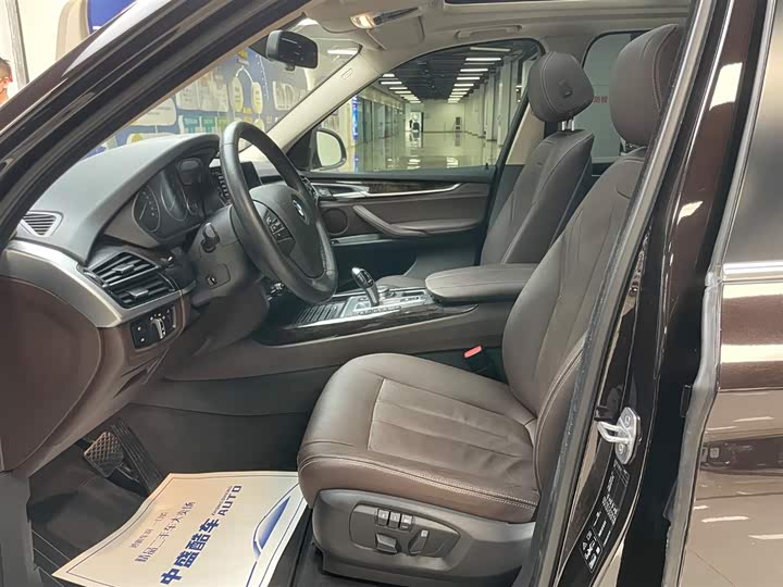 BMW X5, 2015 года фото 11