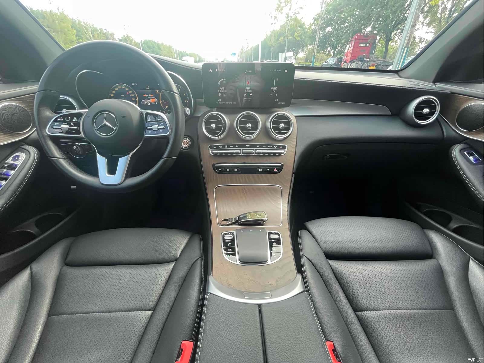 Mercedes-Benz GLC, 2022 8