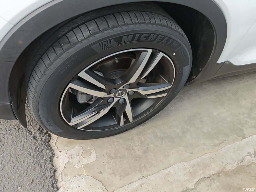 Volvo XC40, 2021 23