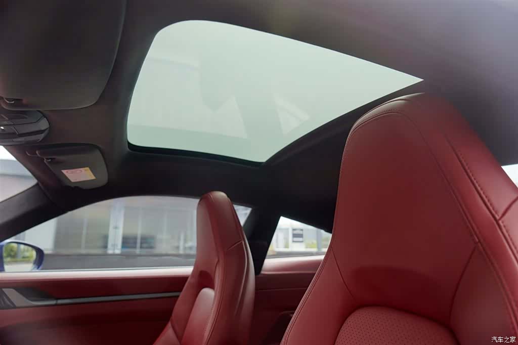Porsche 911, 2021 18