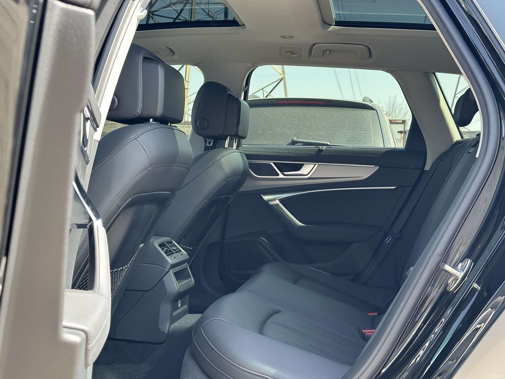Audi A6, 2023 25