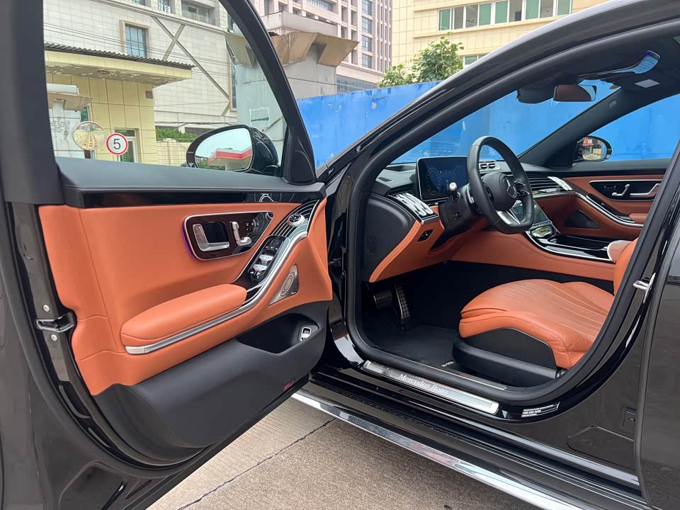 Mercedes-Benz S-class Mercedes-Benz S-class