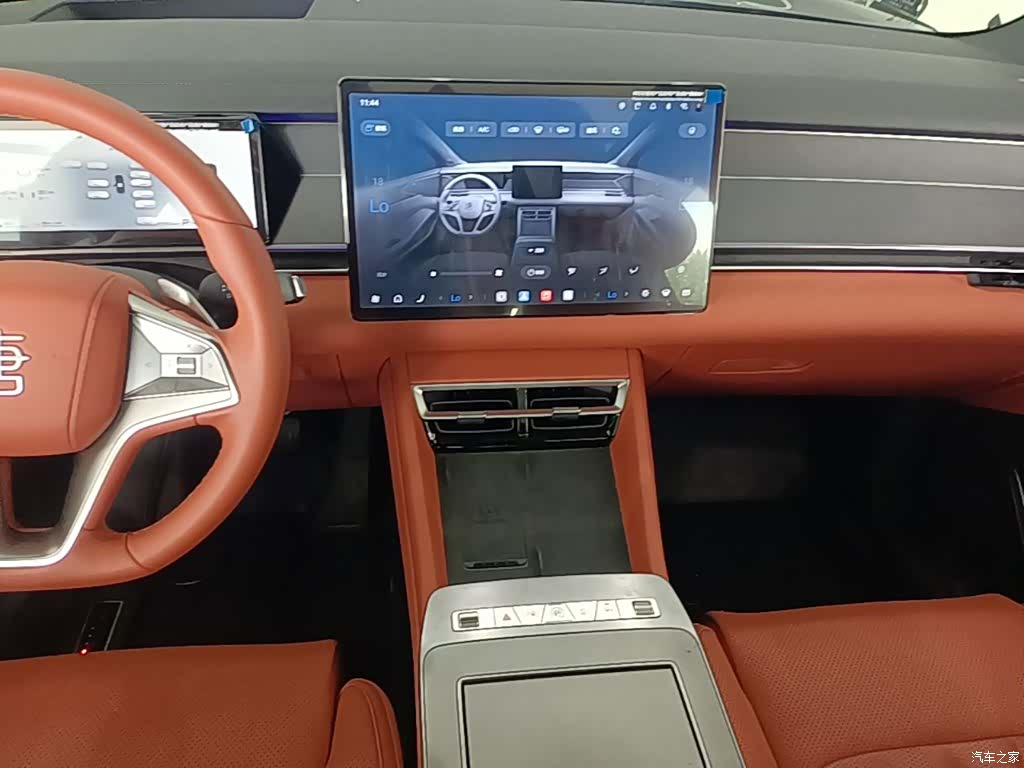 BYD Tang, 2025 13
