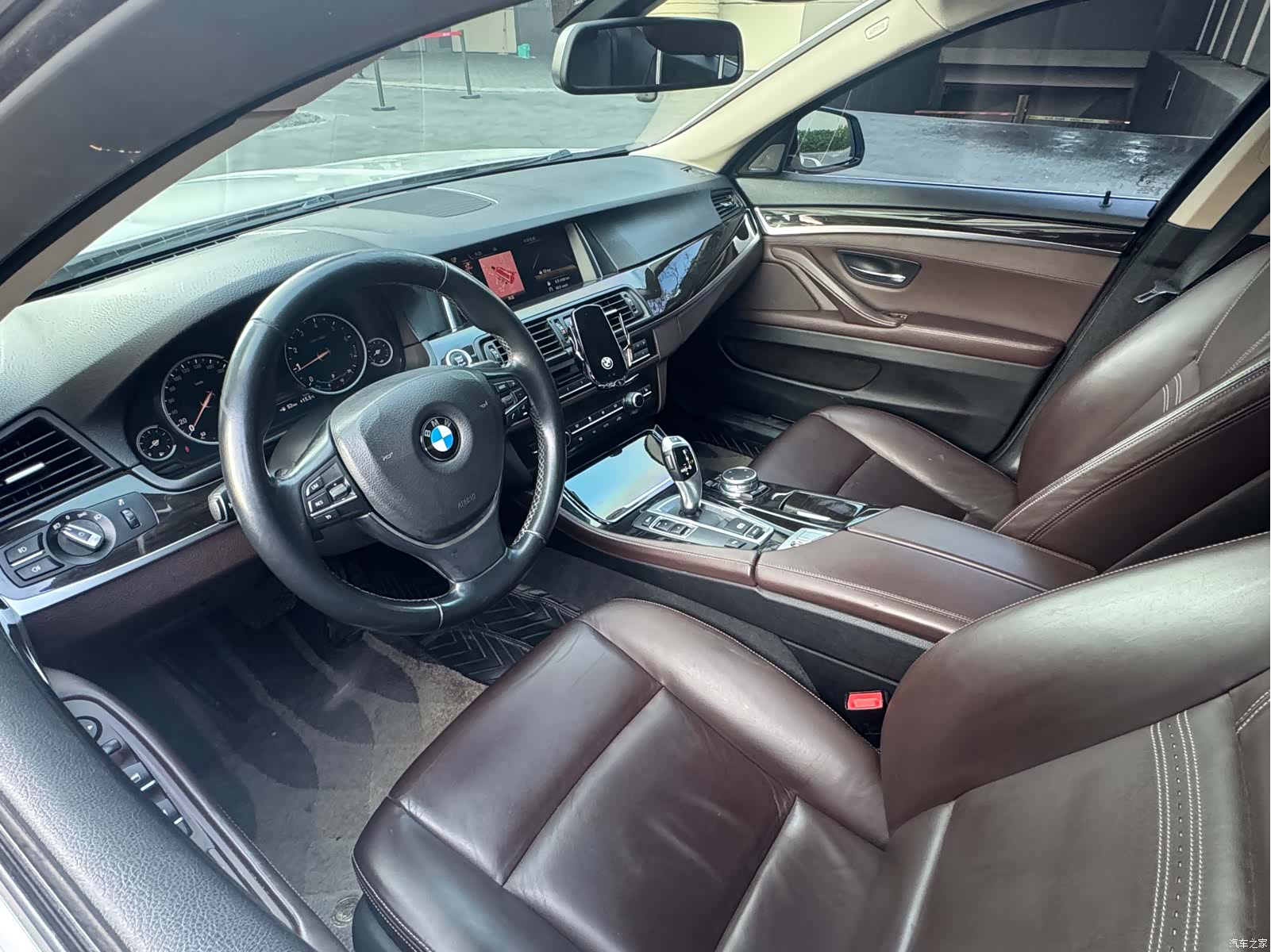 BMW 5 Series, 2015 8