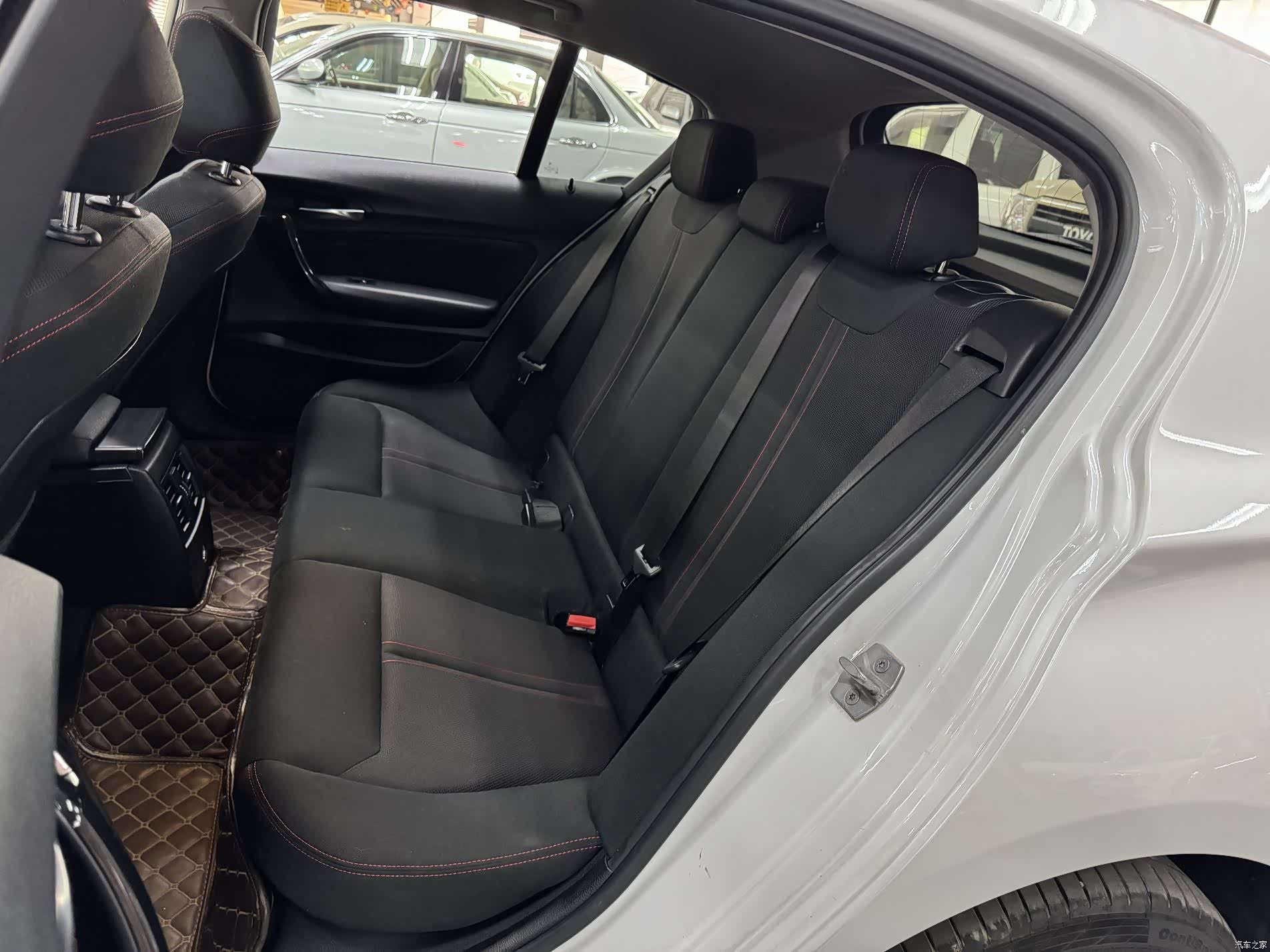 BMW 1 Series, 2016 24