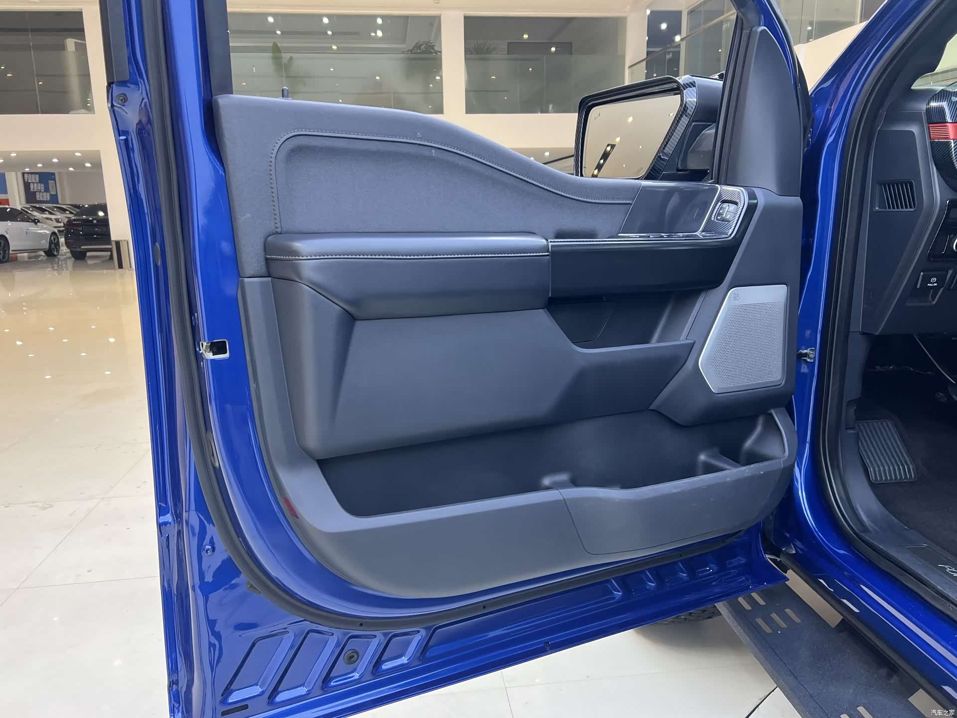 Ford F-150, 2023 11