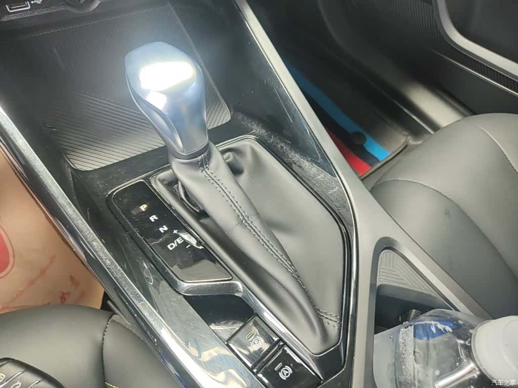 Roewe i5, 2022 14