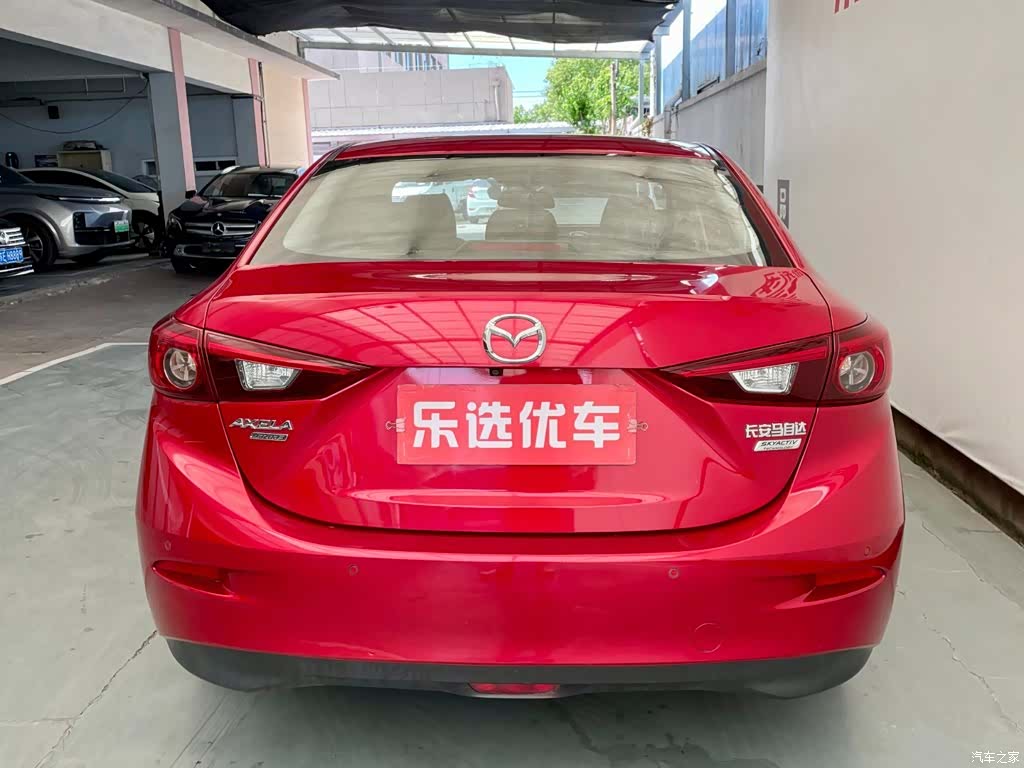 Mazda Mazda3, 2018 4