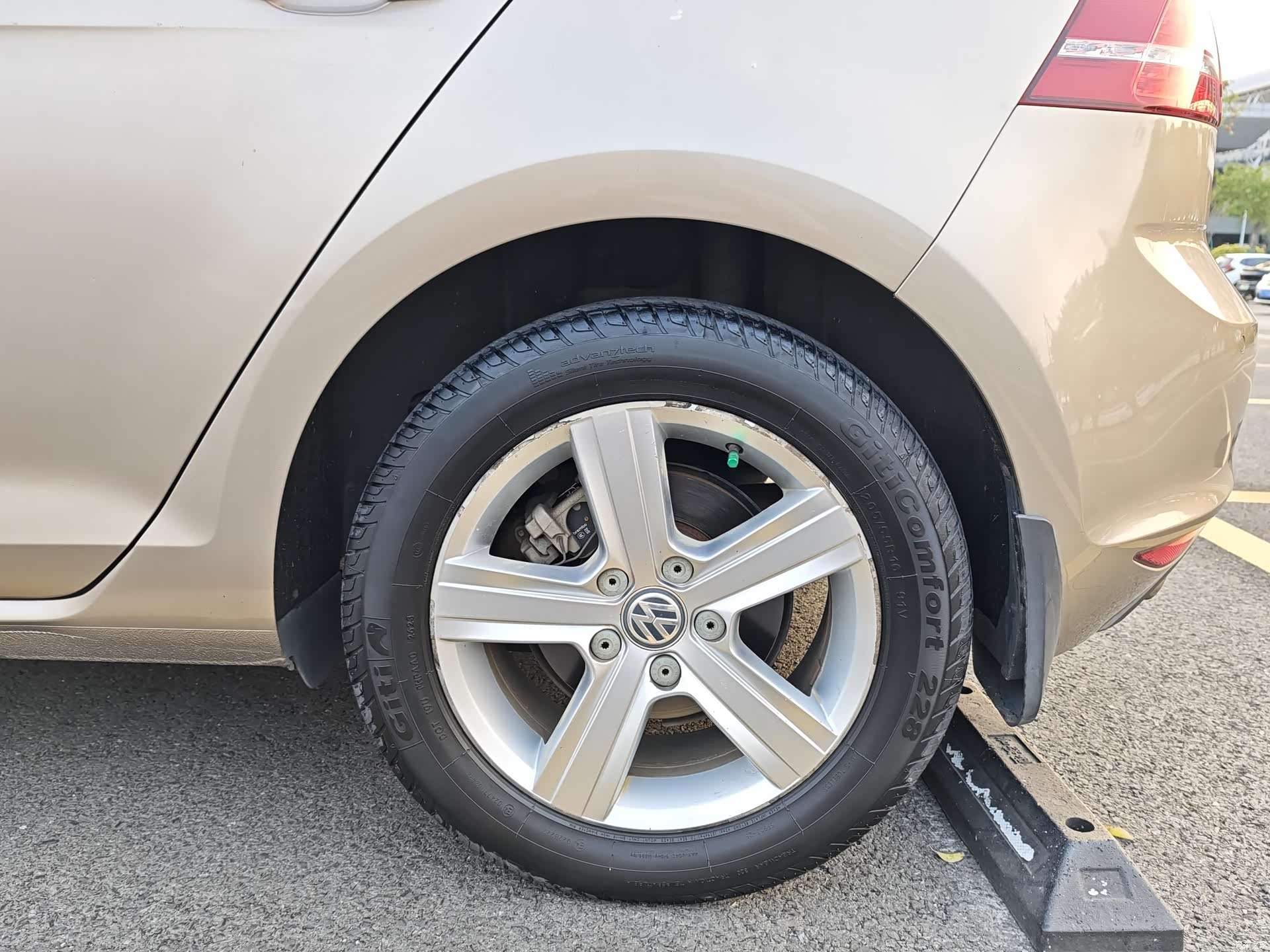 Volkswagen Golf, 2014 19