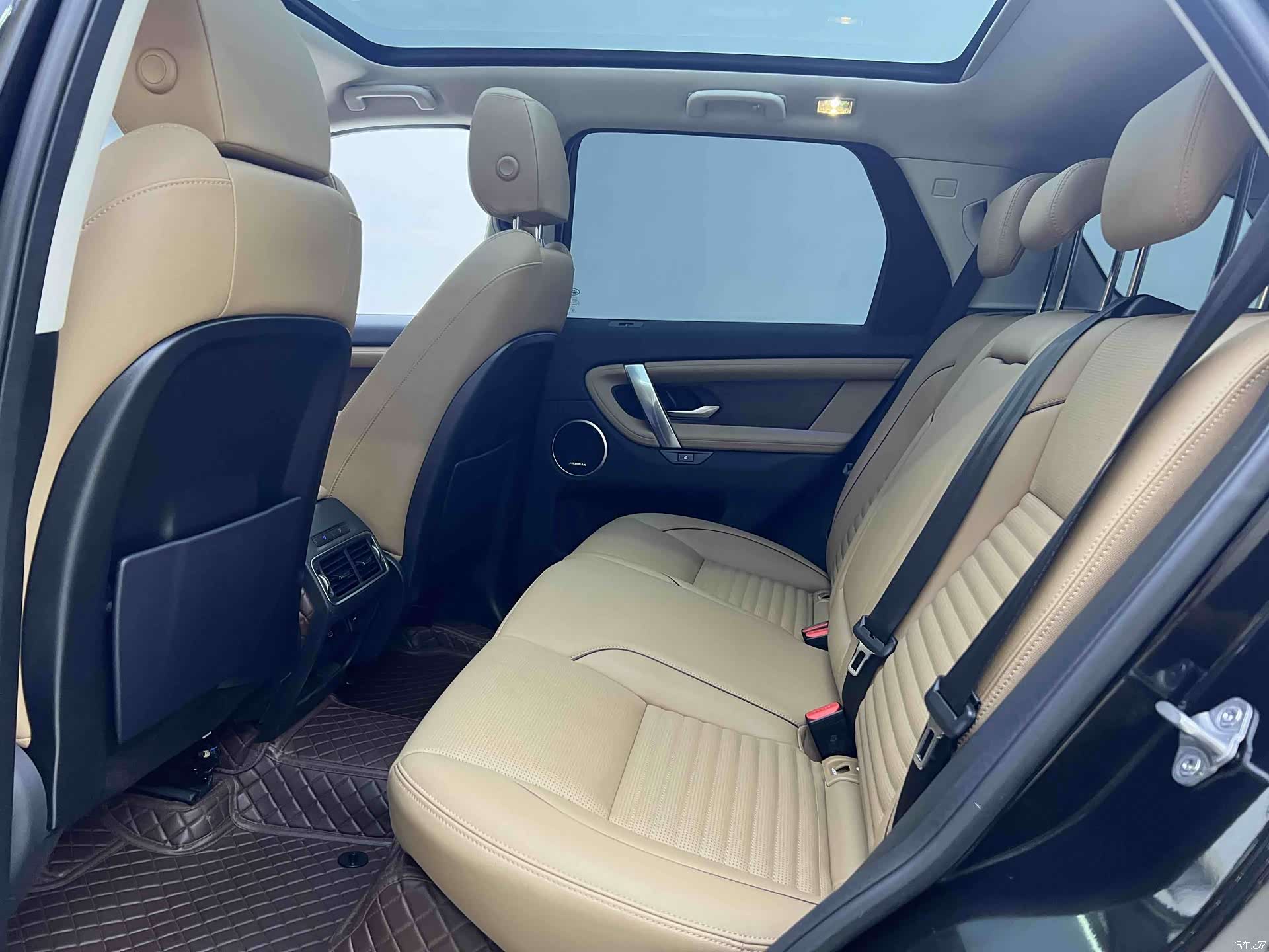 Land Rover Discovery, 2025 9