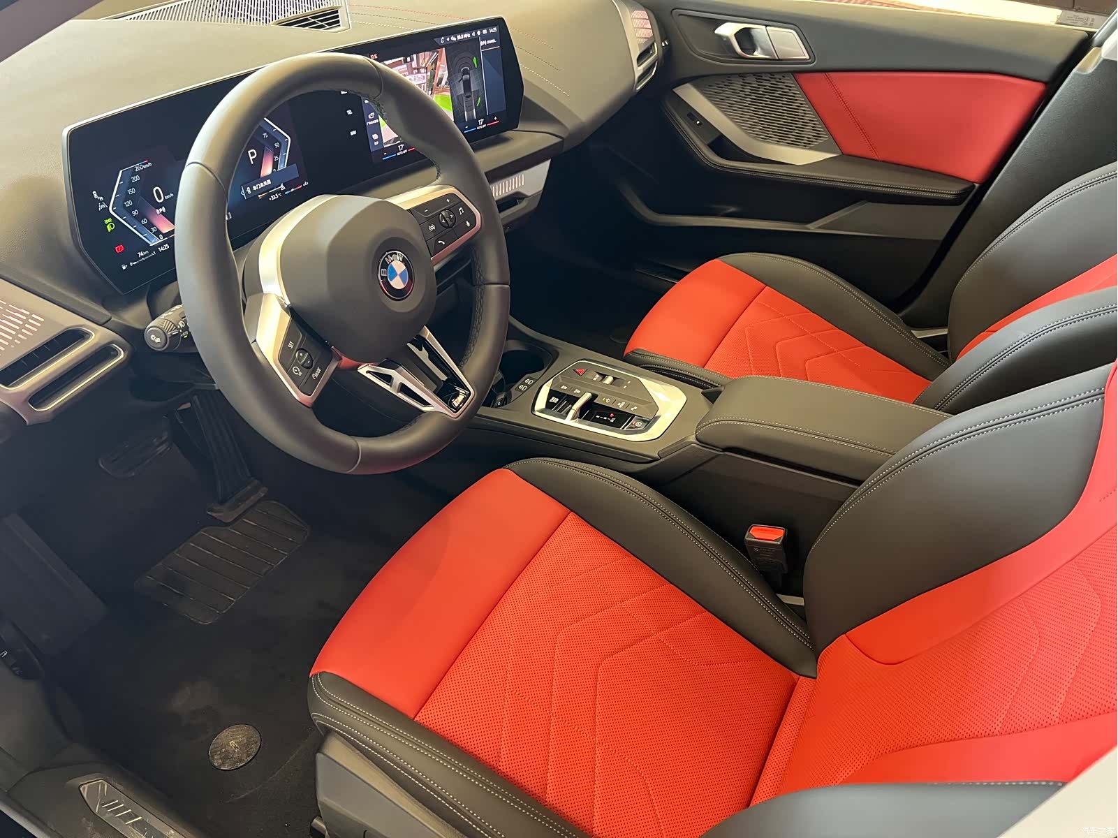 BMW 2 Series, 2025 8