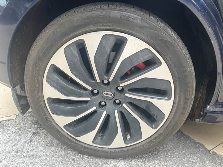 AITO M5 2022 zeng cheng AWD zhi zhen ban