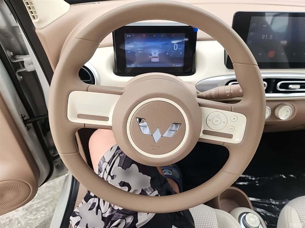 Wuling MINIEV, 2026 11