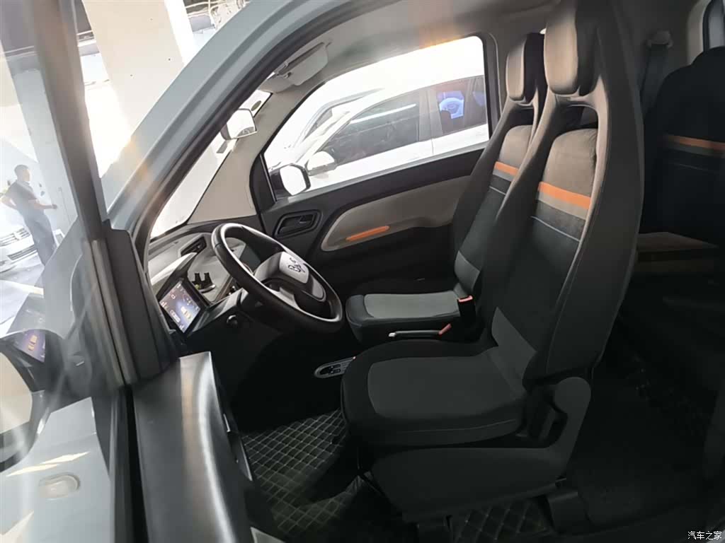 Wuling MINIEV, 2020 15