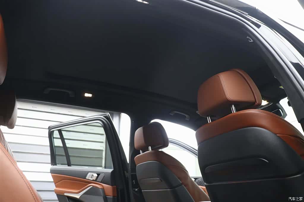 BMW X7, 2021 23