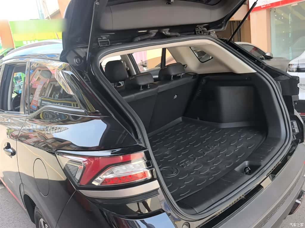 DongFeng AX7, 2022 все фото
