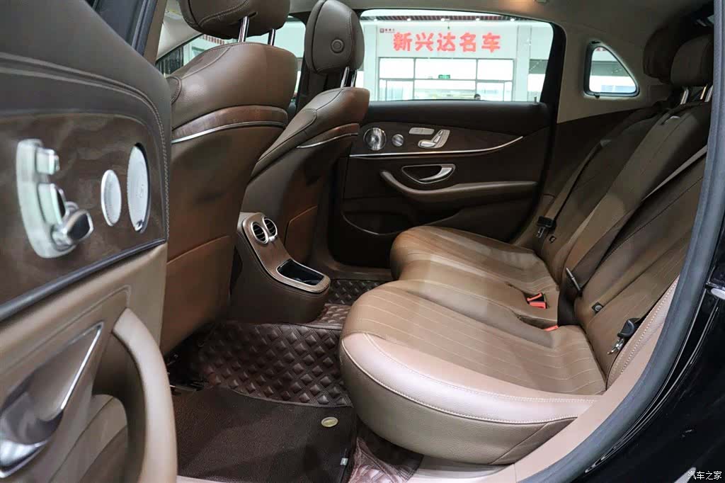 Mercedes-Benz E-Class, 2021 8