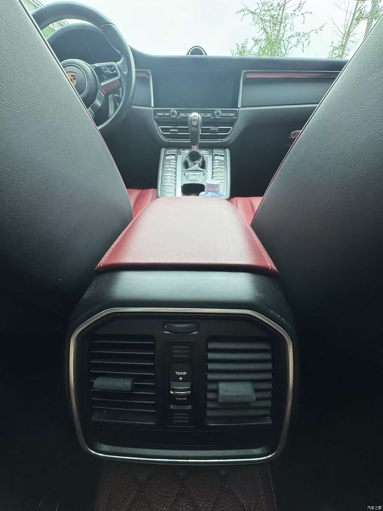Porsche Macan, 2021 11