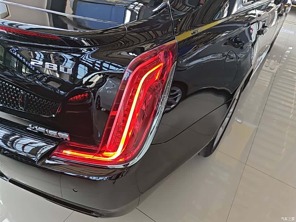 Cadillac XTS, 2018 8