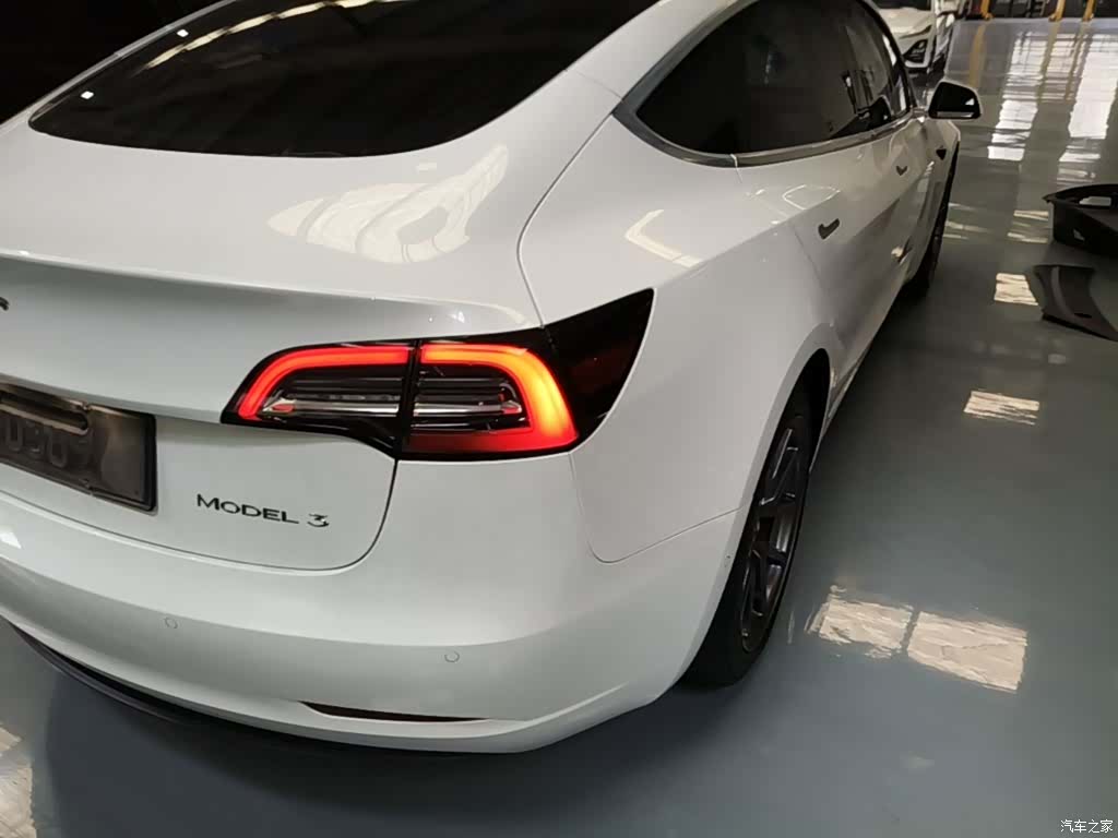 Tesla Model 3, 2020 8