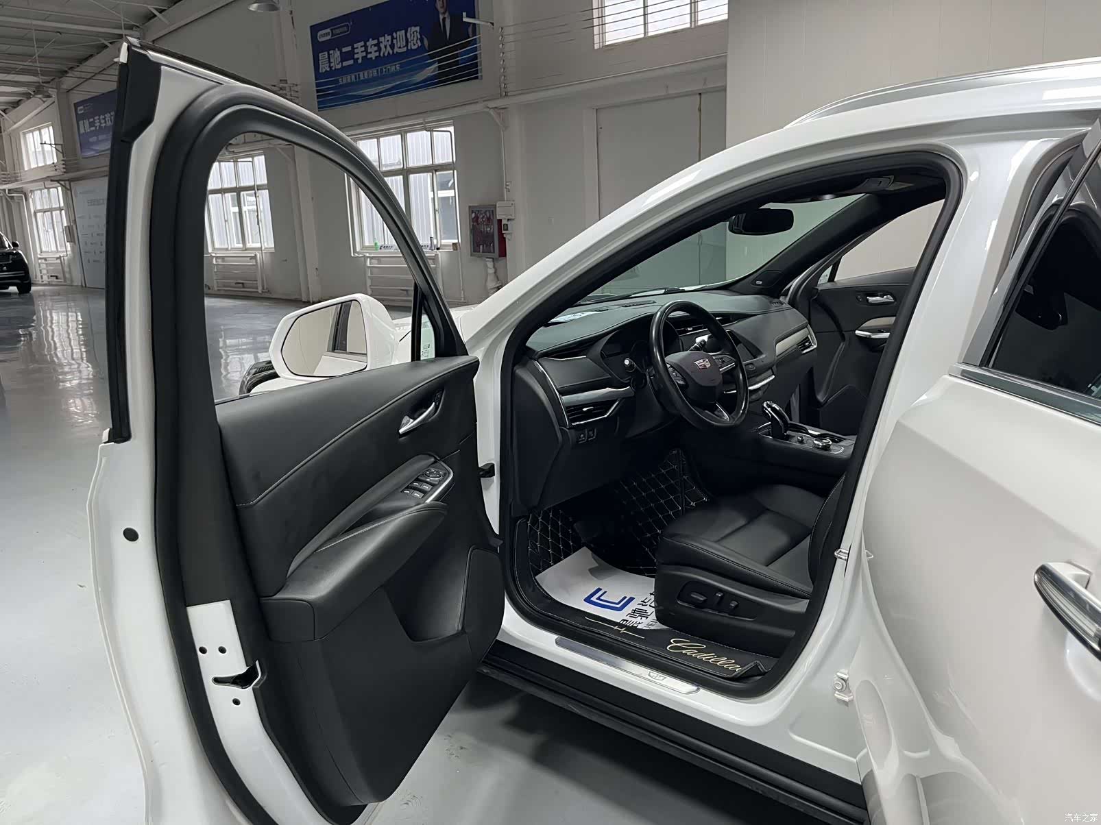 Cadillac XT4, 2021 11