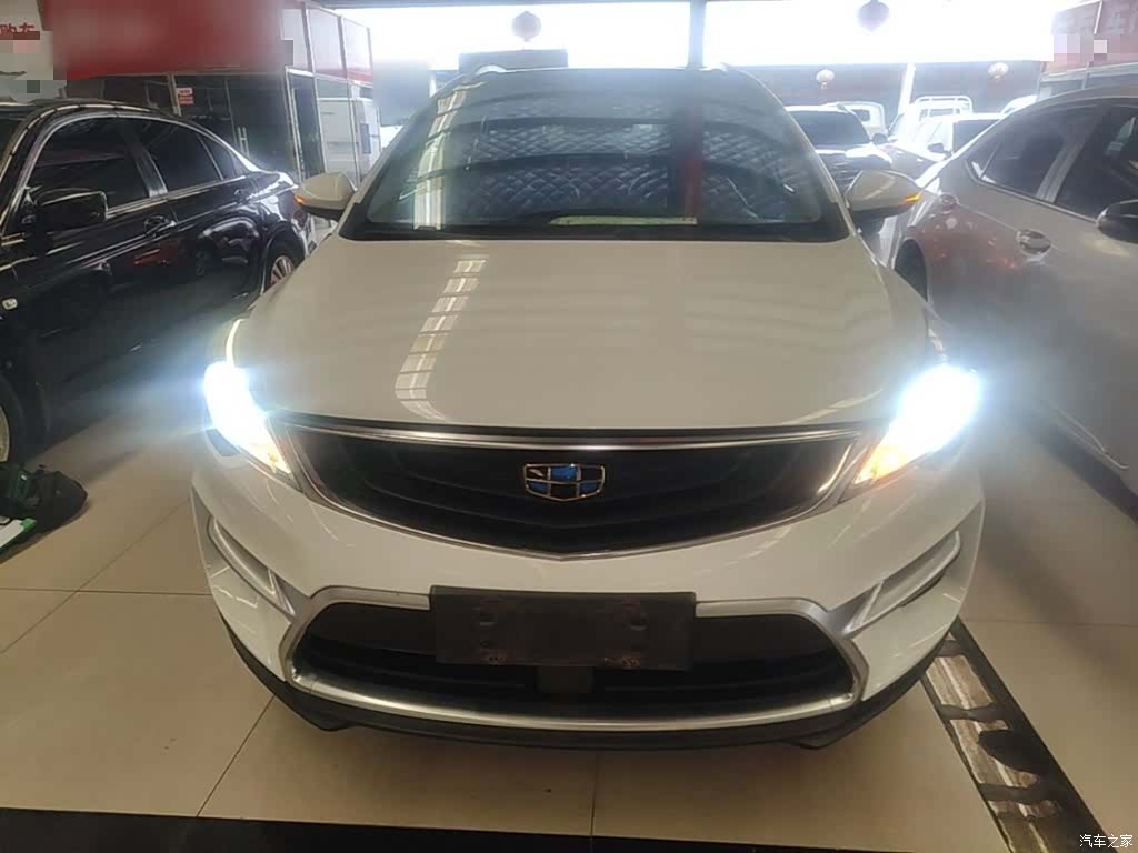 Geely Emgrand, 2016 3