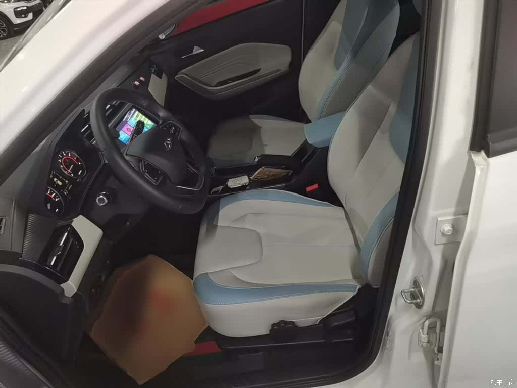 Chery 3x, 2022 15