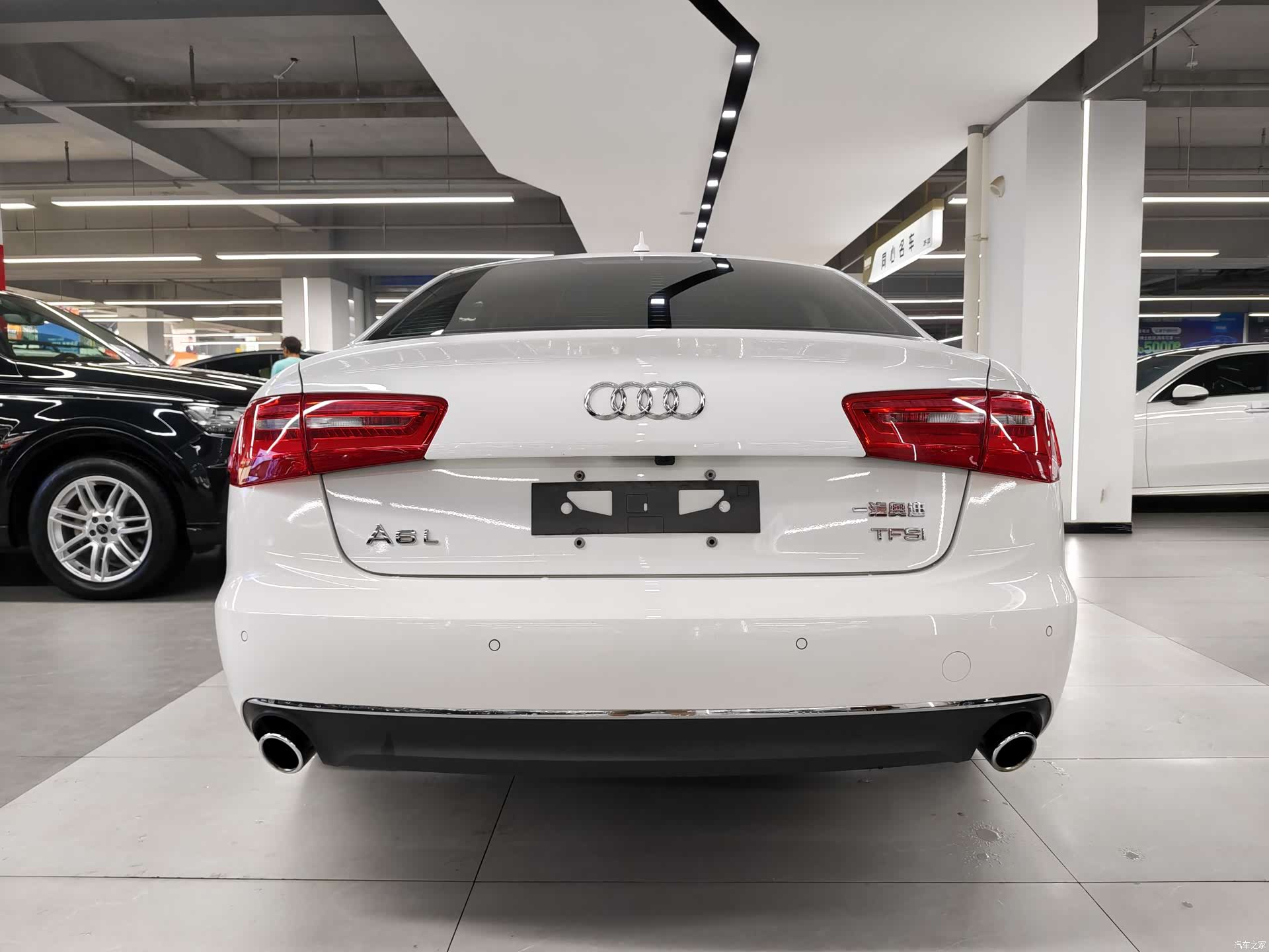 Audi A6L, 2014 12
