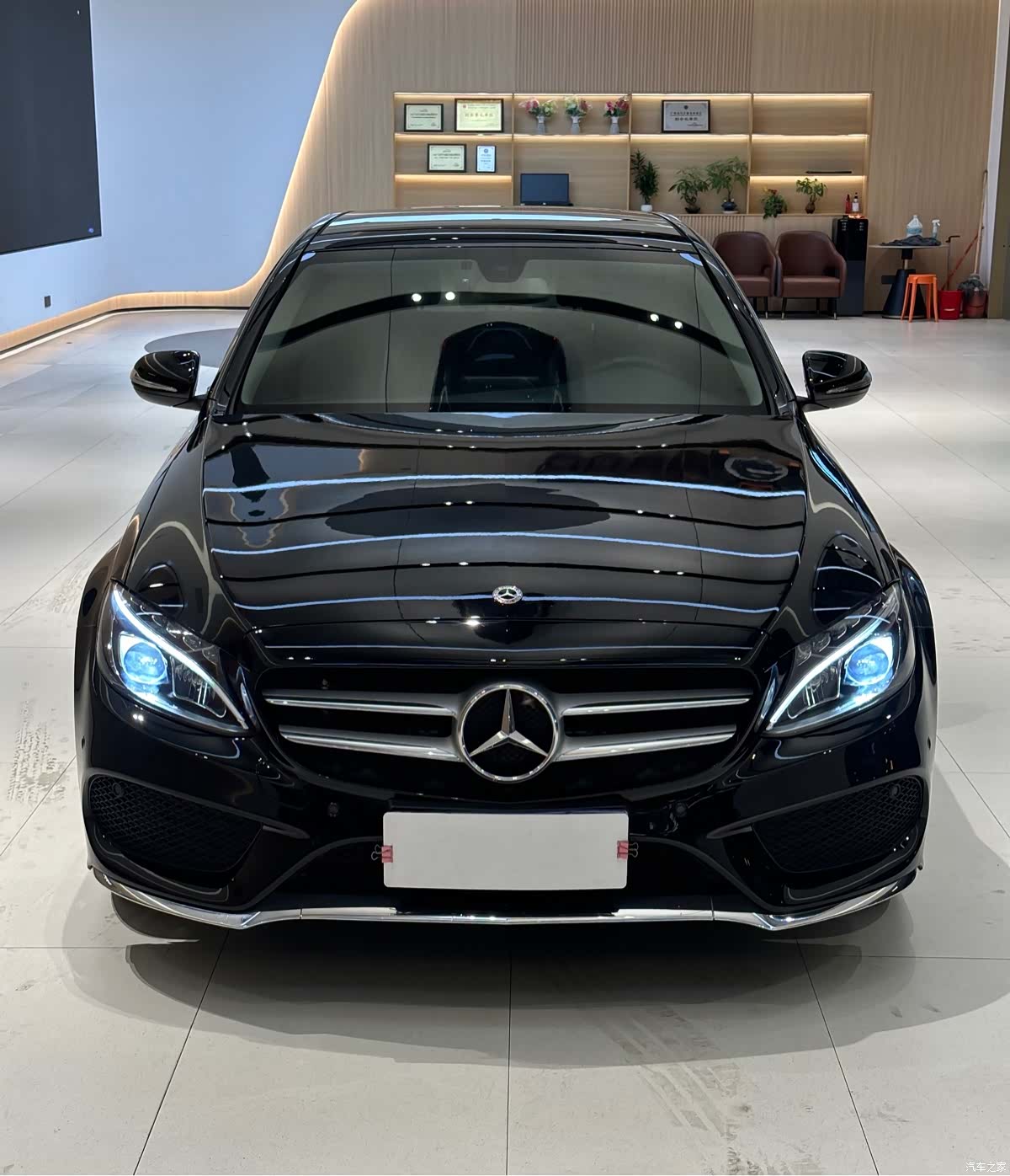 Mercedes-Benz C-Class, 2018 2